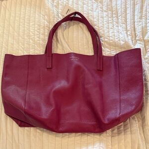 Kurt Geiger Violet Horizontal Tote in Fushia